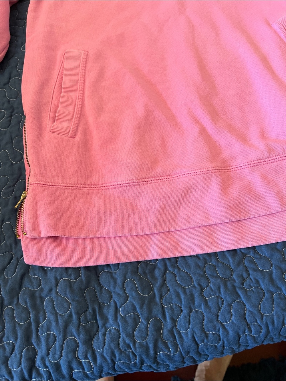 Lilly Pulitzer Luxetic Pink Sweatshirt Size Small - Picture 4 of 8